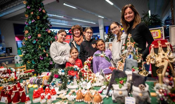 Vánoční obchůdky vynesly dětem z dětských domovů 662 tisíc korun